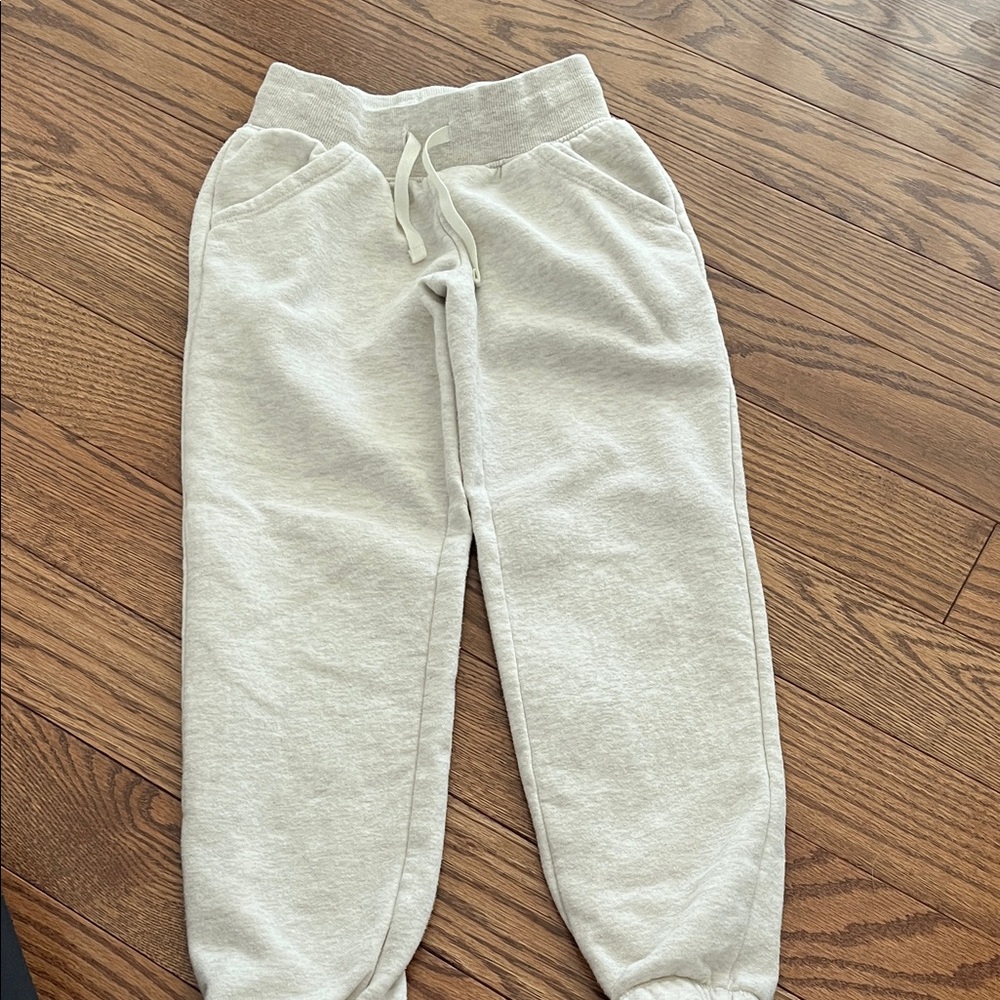 Cat and Jack 6-7 unisex sweatpants
